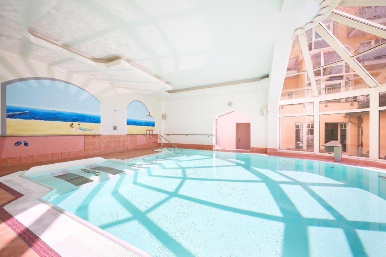 Strand- Und Wellnesshotel Preussenhof Цинновиц Экстерьер фото