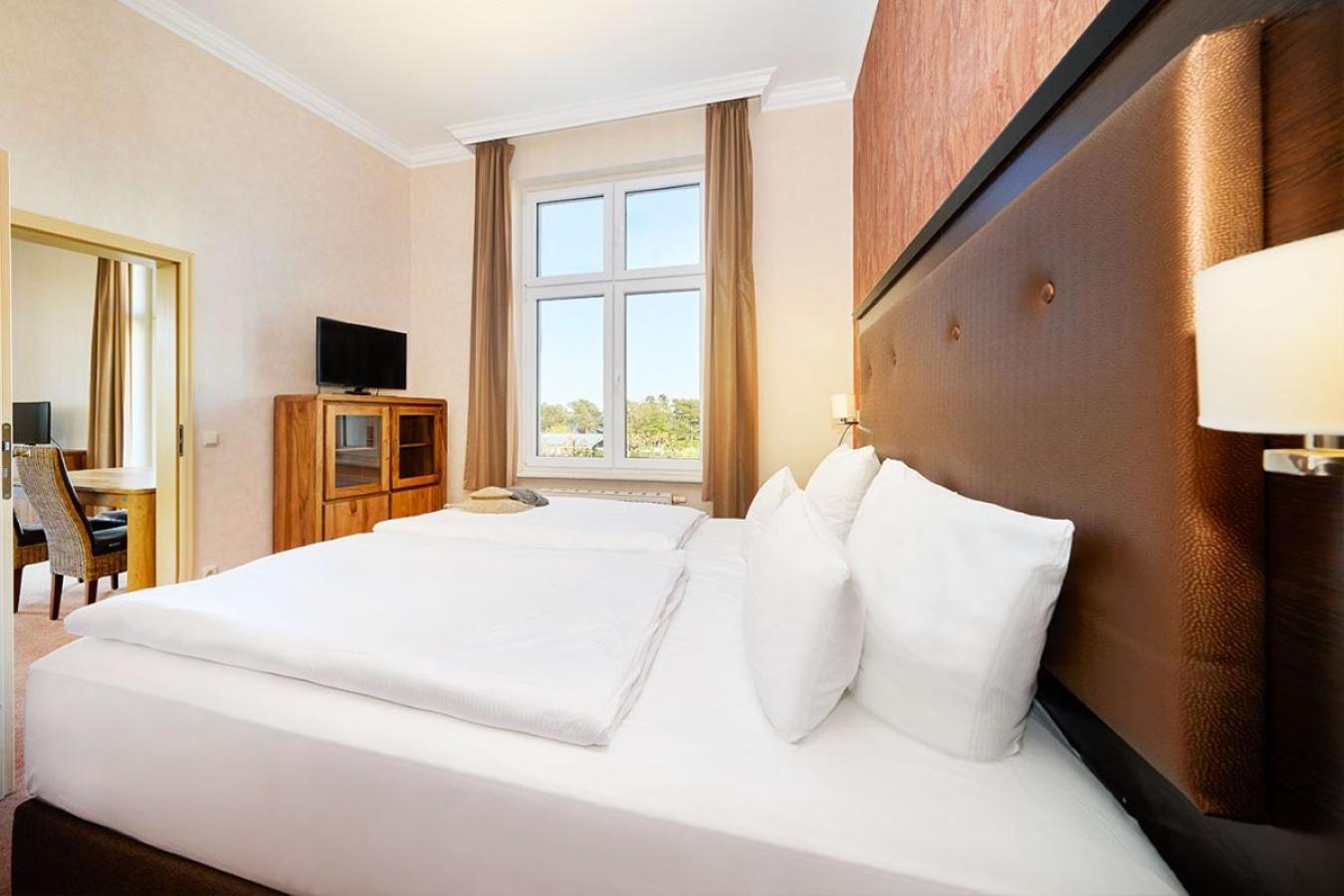 Strand- Und Wellnesshotel Preussenhof Цинновиц Экстерьер фото